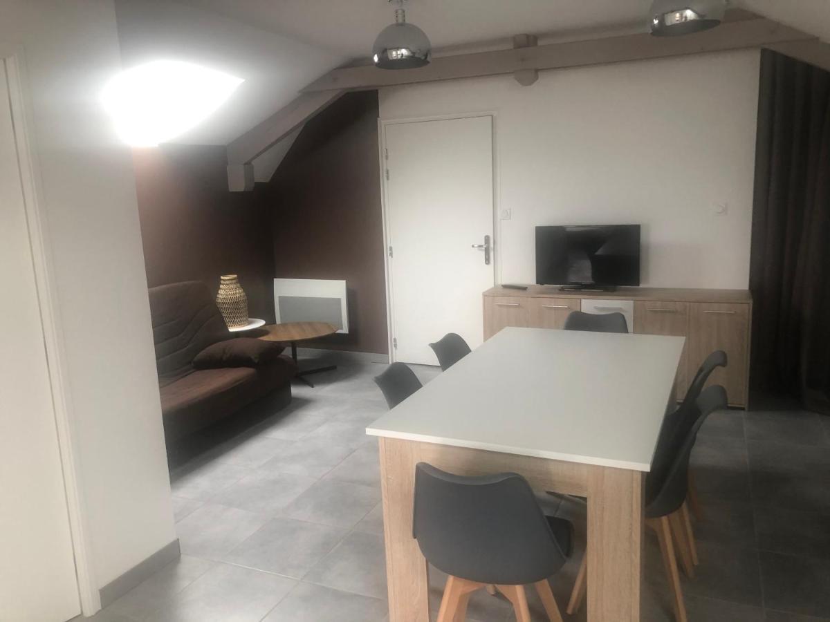 Appartement Meuble Classe 2 Etoiles Tout Confort Lagor Екстериор снимка